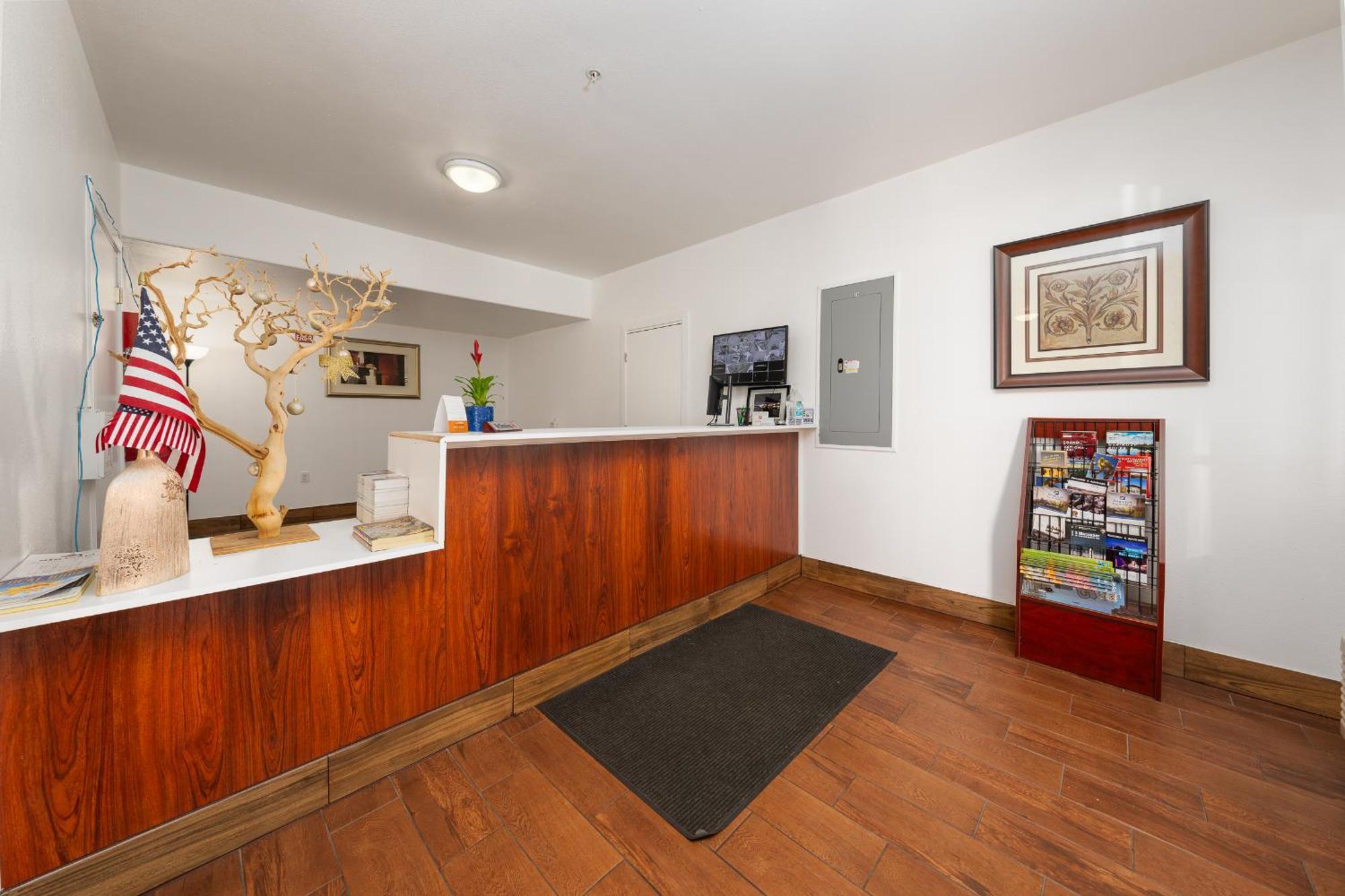 Motel America & Ridgecrest